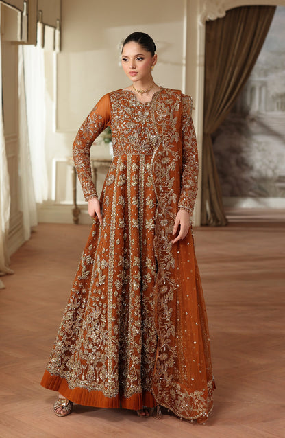 Model wearing Zar Afshaan luxury women wedding dress